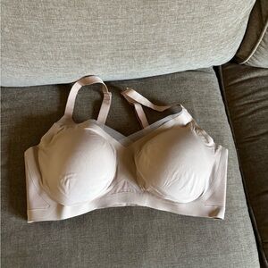 Wireless Nude Comfort CrossOver Bra with Supportive Cups